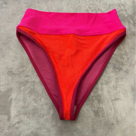 New! Beach Riot Emmy be mine colorblock high waisted bottom 24896 - Picture 5 of 9